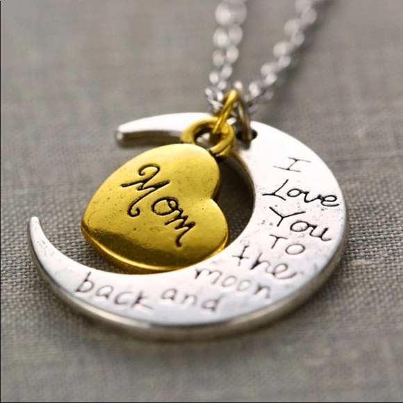 Jewelry - ❤️MOM NECKLACE ❤️